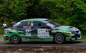 Rally: Parádés győzelem