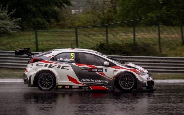 Rengeteg pontot vesztett el Michelisz Norbert - csapatát pontlevonással büntették